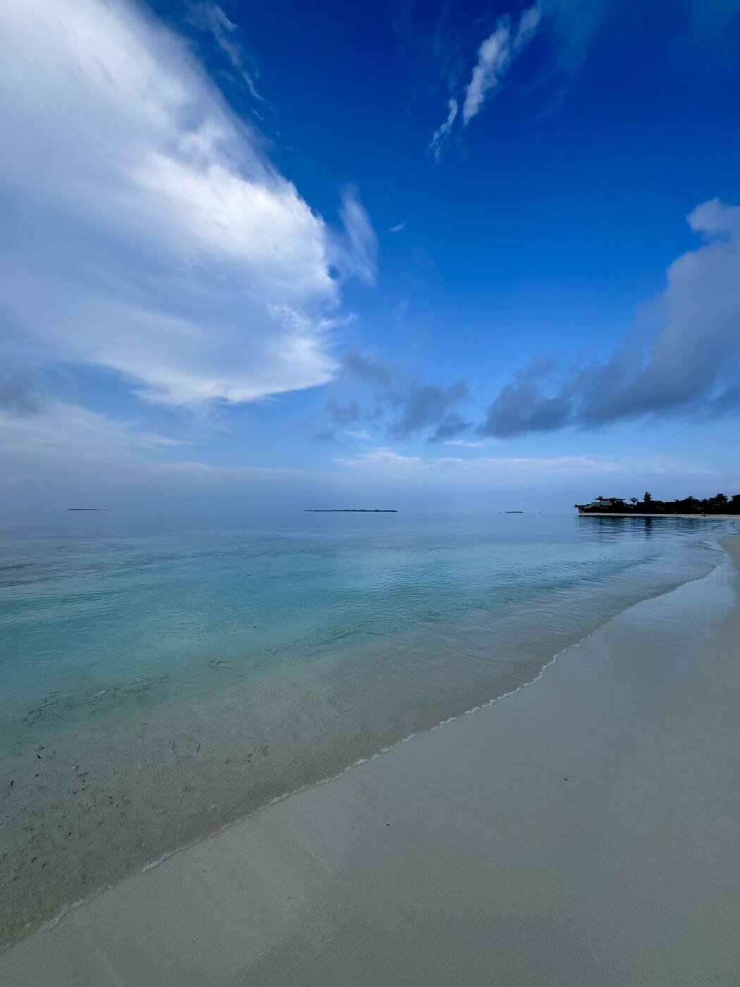 Turquoise, uninterrupted